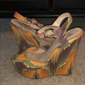 Nine West wedges in 8.5